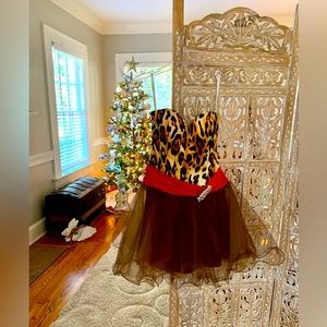 Sherri Hill dance the night away dress.